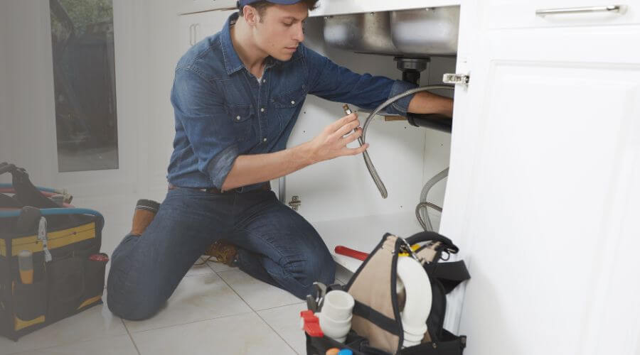 Burst Pipe Repair in D Lo, MS